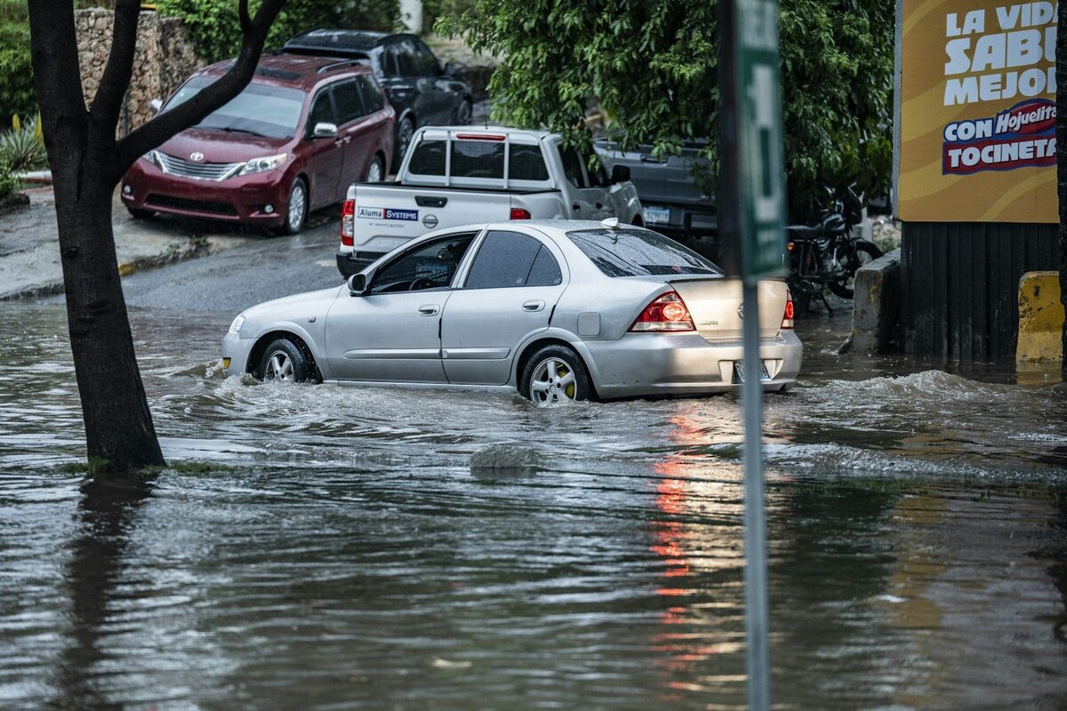 Monsoon Flash Flooding & Your Vehicle: Water Damage Repair for White Mountains Drivers Monsoon Flash Flooding & Your Vehicle: Water Damage Repair for White Mountains Drivers
