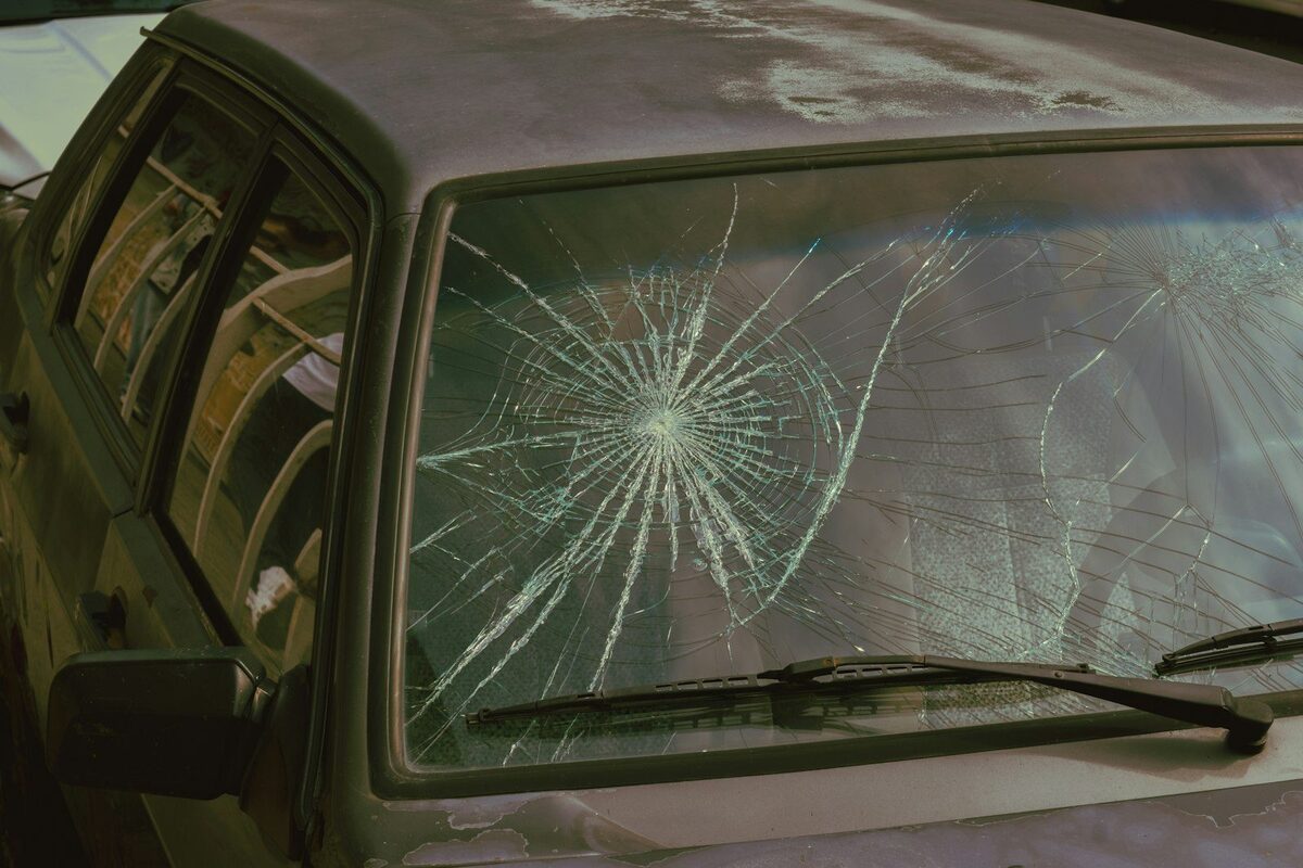 Rock Chips, Cracked Glass & Paint Damage on White Mountains Highways and Forest Roads Rock Chips, Cracked Glass & Paint Damage on White Mountains Highways and Forest Roads